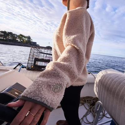 Vapor Apparel Women's Headwind Poly Fleece Pullover 7 Vapor Apparel Women's Headwind Poly Fleece Pullover - Image 5