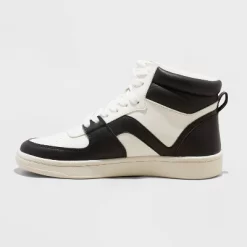 Women's Paige Sneakers - Universal Thread™