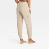 Women's Stretch Woven Tapered Cargo Pants - All In Motion™
