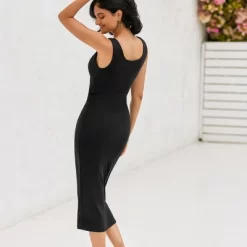 Women's Onyx Twist-Front Cutout Bodycon Dress -Cupshe