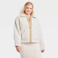 Women's Utility Faux Fur Jacket - Universal Thread™ White -Style Haven Shop GUEST 8fb26fed 1fff 4bd1 928a 8228a148290f