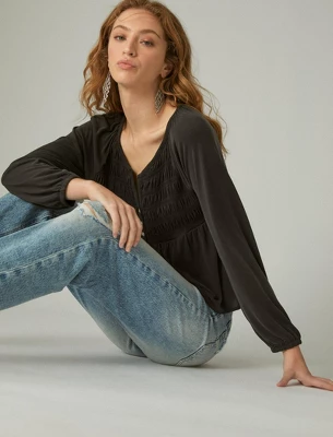 Lucky Brand Women's Long Sleeve Smocked Sandwash Top 7 Lucky Brand Women's Long Sleeve Smocked Sandwash Top - Image 5