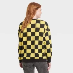 Peanuts Women's Snoopy Cozy Graphic Sweatshirt - Yellow