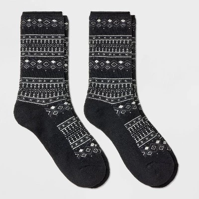 Women's 2pk Heavyweight Cushioned Fair Isle Crew Socks - All In Motion™ 4-10 5 Women's 2pk Heavyweight Cushioned Fair Isle Crew Socks - All In Motion™ 4-10 - Image 3