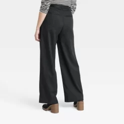 Women's High-Rise Loose Fit Pleated Chino Pants - Universal Thread™