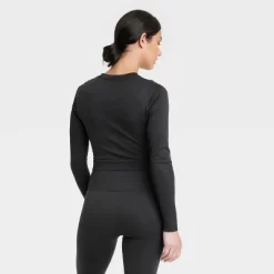 Women's Seamless Long Sleeve Crop Top - All In Motion™